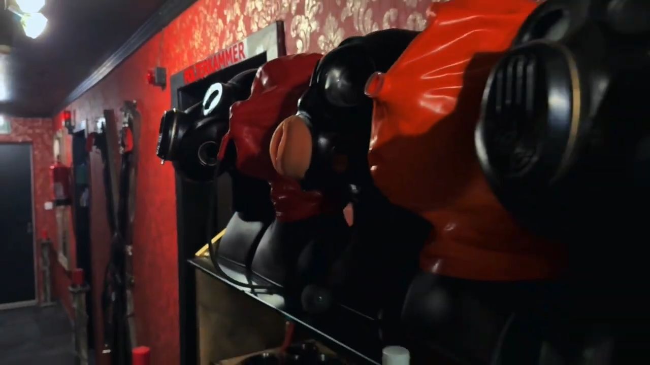 Das bizarre Stahlwerk | Dominastudio Das bizarre Stahlwerk Bochum - Dominas  in Bochum, NRW und Ruhrgebiet